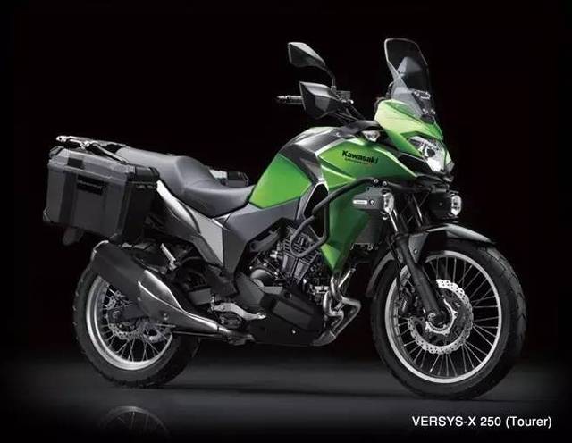 獨(dú)家爆料，2024年川崎Versys 250全新升級(jí)震撼登場(chǎng)！