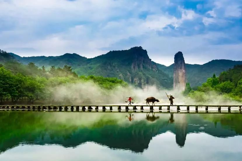 跟隨李雨婷探索自然美景，奇妙旅程的啟程日（2024年11月14日）